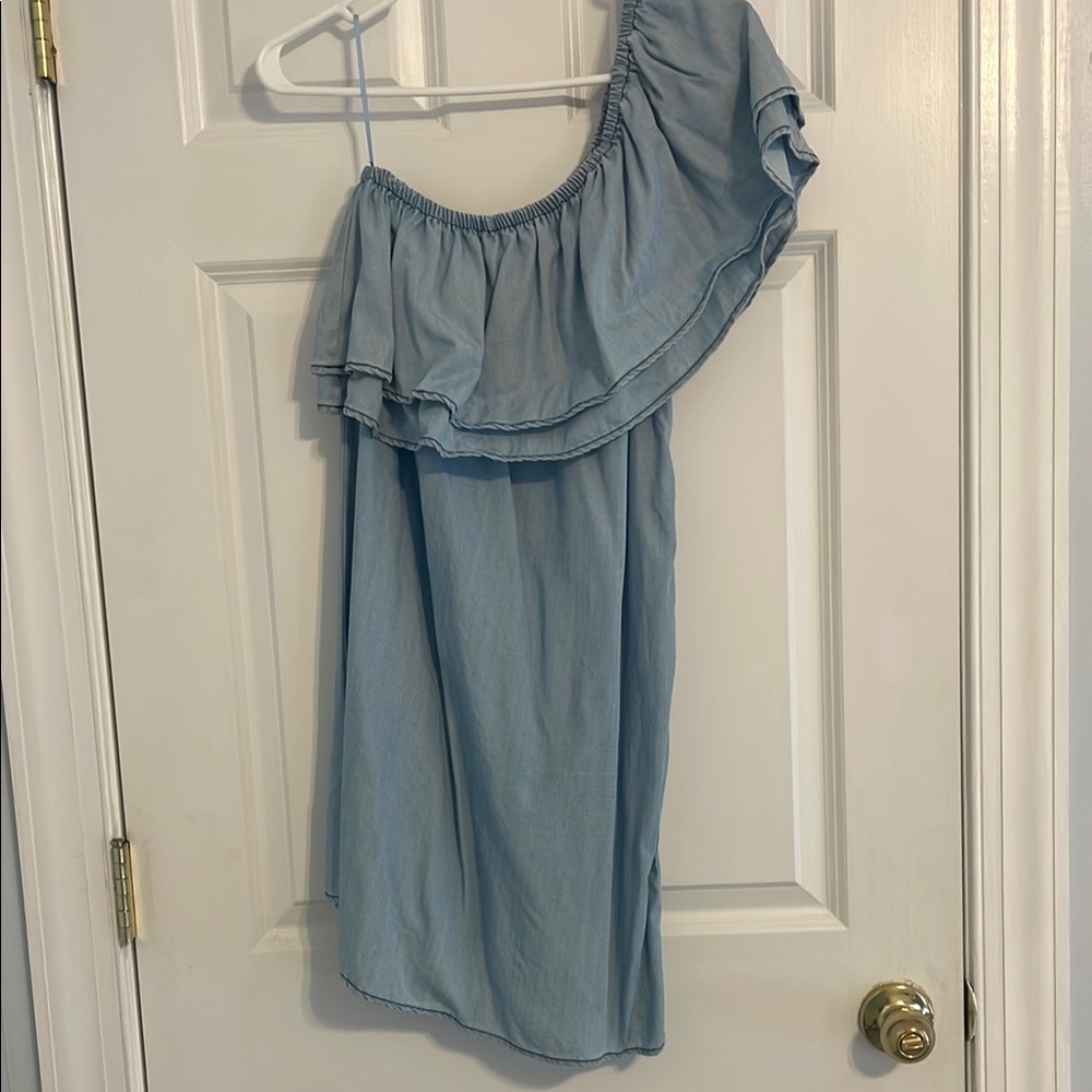 One-Shoulder Blue Dress